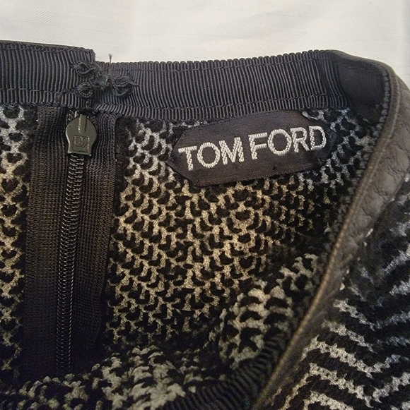 Tom Ford leather trimmed cashmere blend sweater size Large - Picture 7 of 16